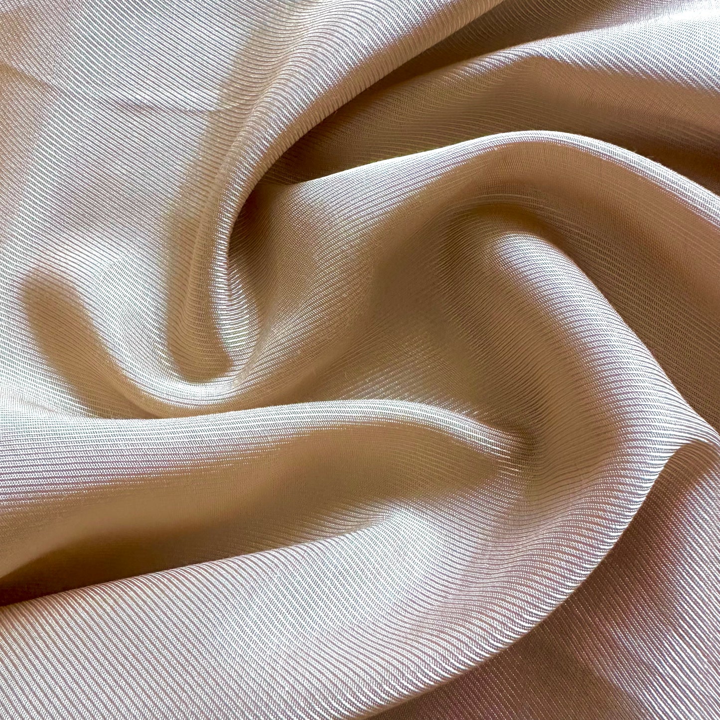 ELISA - Twill de Viscose/Coton beige doré - tissu fluide double-face , Issu d'une maison de luxe française