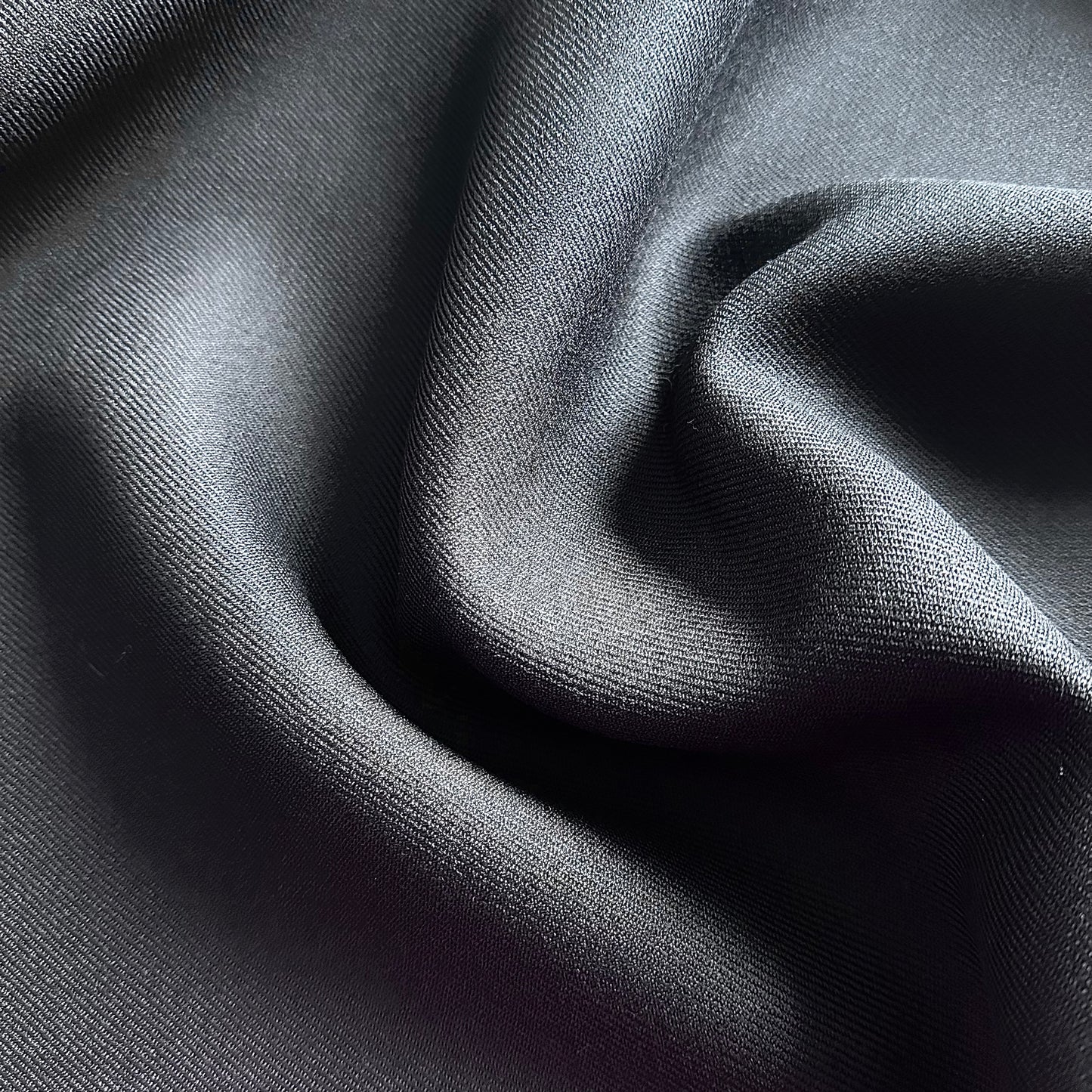 OLIVIER - Lainage noir tailleur sergé - Issu d'une maison de luxe française