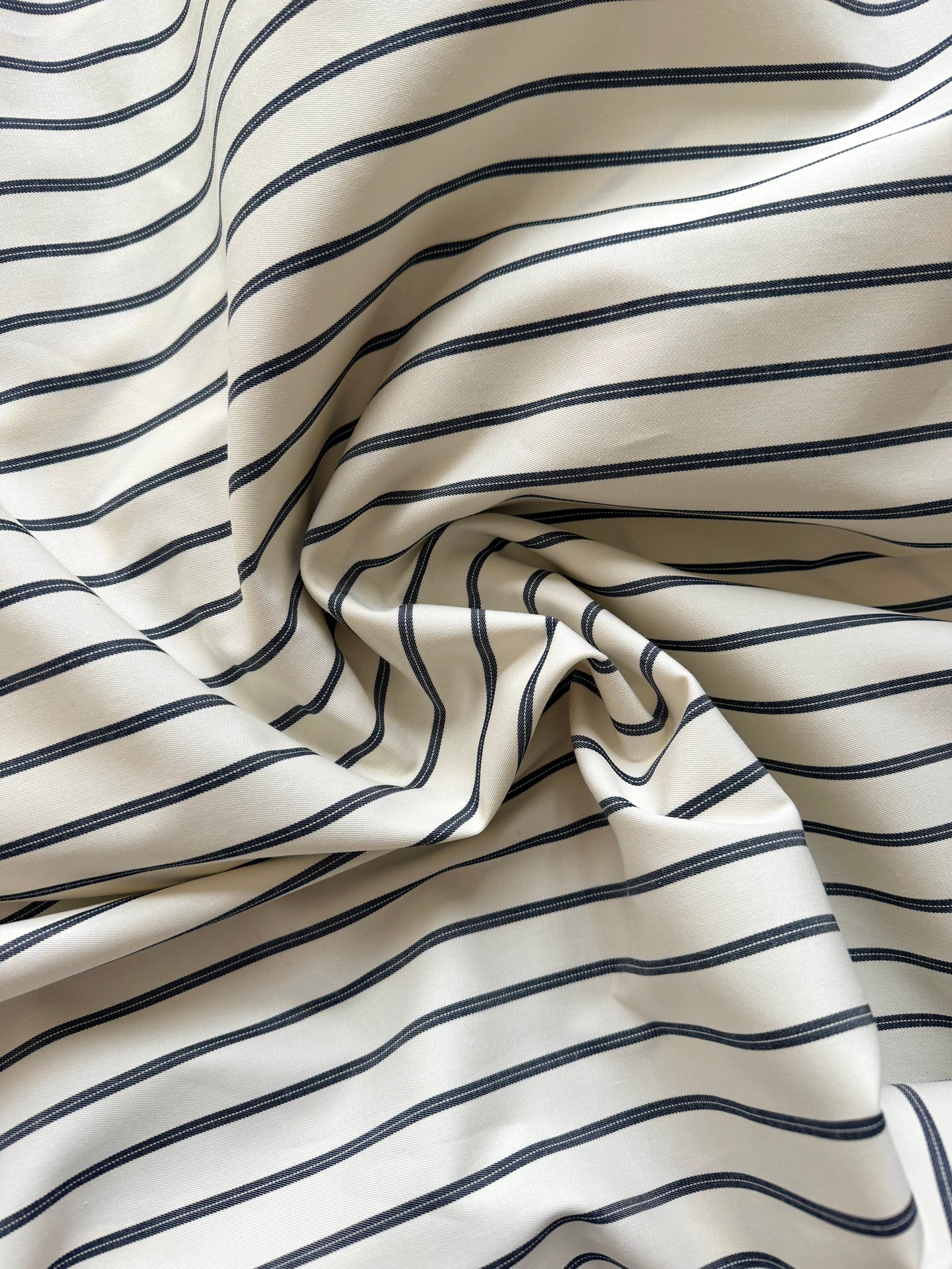 PIVOINE - Twill de Coton (100%) rayé -  Issue d'une grande maison